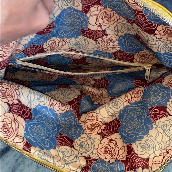 HOBO INTERNATIONAL - Picture 10 of 15